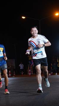 BIB: 200, 42871
                            <button type="button" onclick="openModal(23071356)" class="btn btn-primary btn-sm float-right btn-popup" data-toggle="modal" data-target=".modal-high-quality">
                        <i class="fas fa-shopping-cart"></i> Add to Cart
                    </button>
                                            <button type="button" onclick="isThisMe(23071356, true)" class="btn btn-success btn-sm float-right btn-popup btn-isme hidden" data-toggle="tooltip" data-placement="bottom" title="นี่คือรูปของคุณใช่ไหม คลิกที่นี่เพื่อเอาเข้าอัลบั้ม">
                        <i class="fas fa-plus"></i> Add to album
                    </button>
                    <button type="button" onclick="isThisMe(23071356, false)" class="btn btn-warning btn-sm float-right btn-popup btn-isnotme hidden">
                        <i class="fas fa-ban"></i> Remove from album
                    </button>